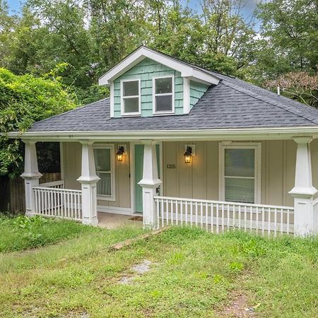 Charming 2Br Bungalow 4 Minutes To Duke University 더럼 외부 사진