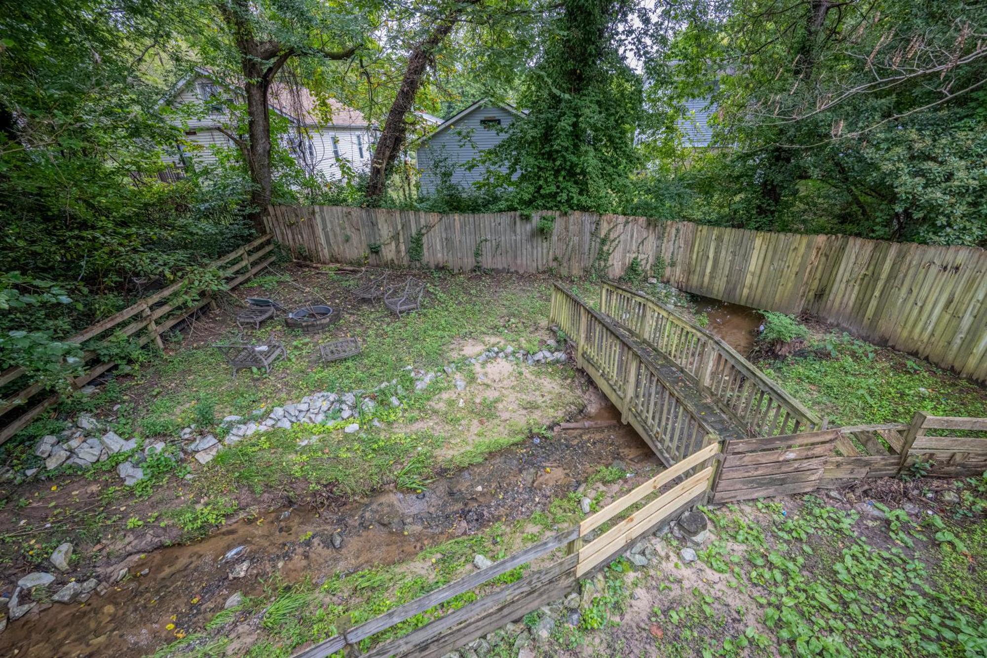 Charming 2Br Bungalow 4 Minutes To Duke University 더럼 외부 사진