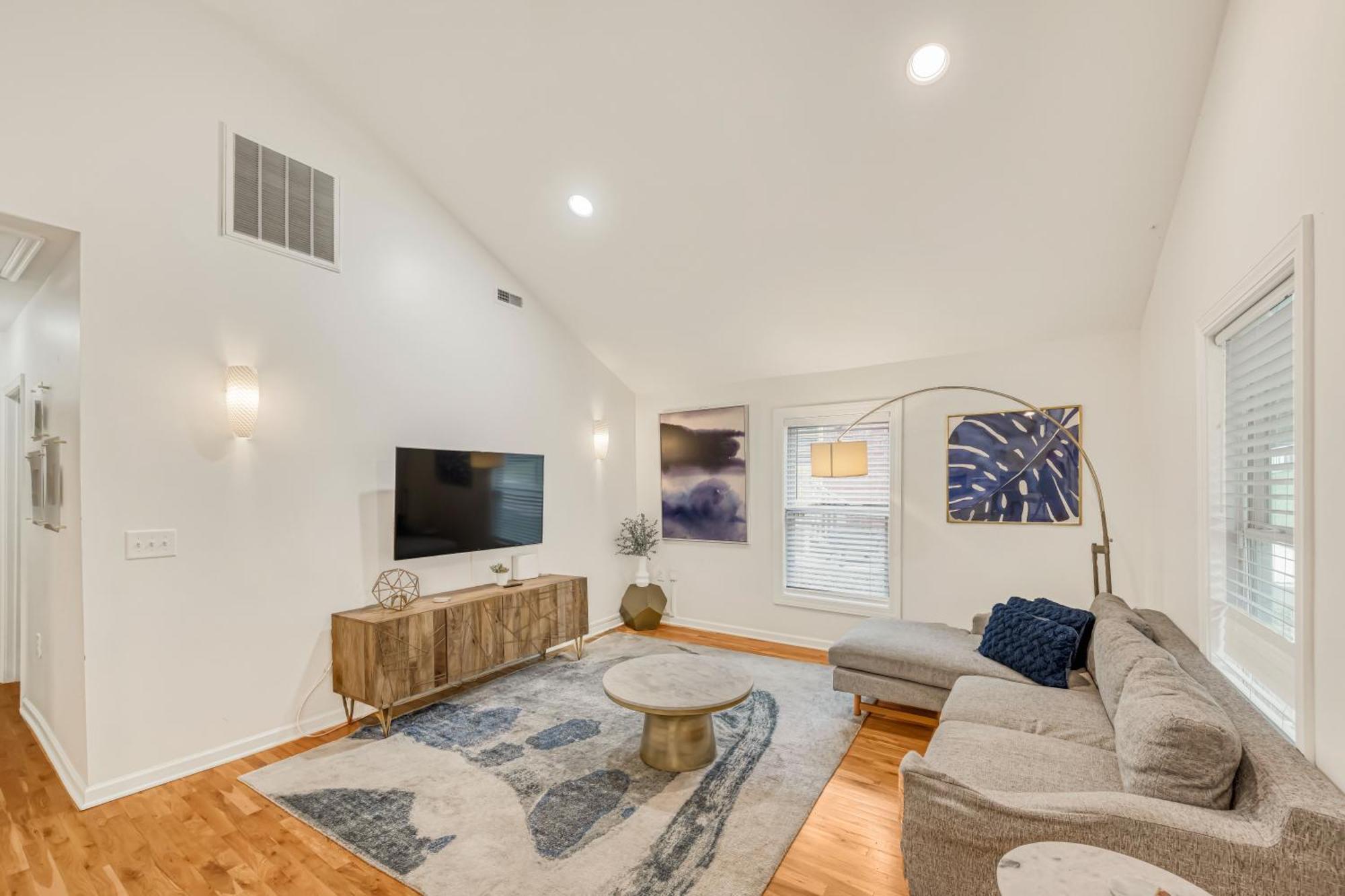 Charming 2Br Bungalow 4 Minutes To Duke University 더럼 외부 사진