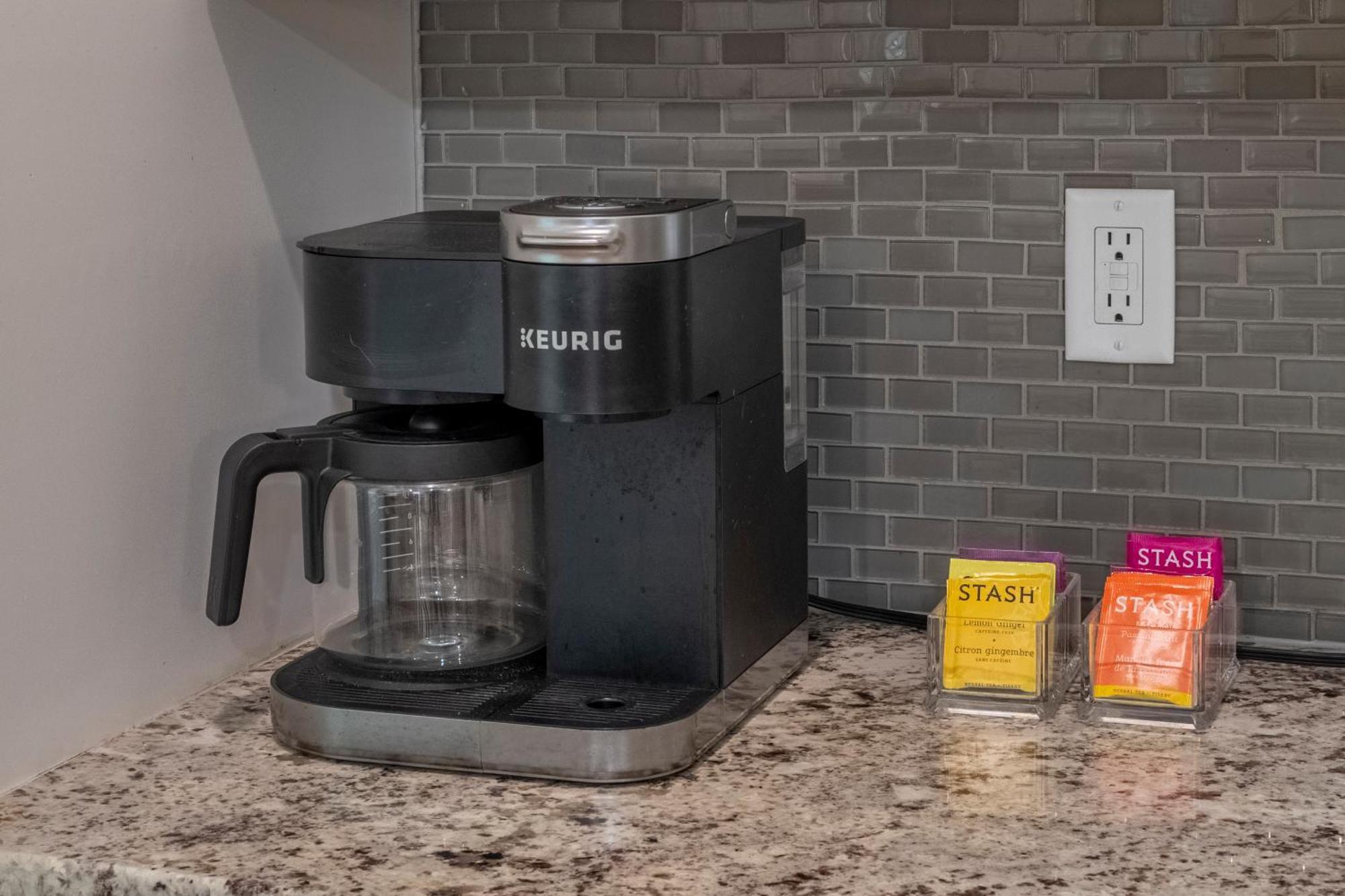 Charming 2Br Bungalow 4 Minutes To Duke University 더럼 외부 사진