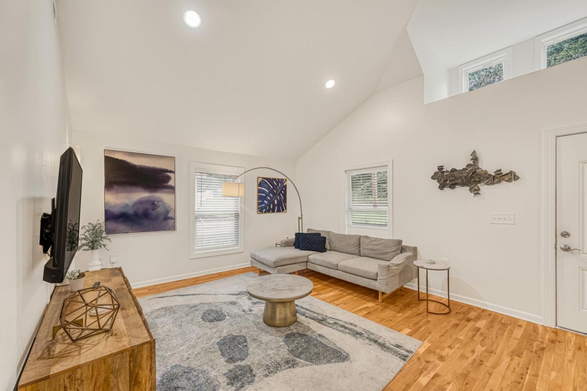 Charming 2Br Bungalow 4 Minutes To Duke University 더럼 외부 사진