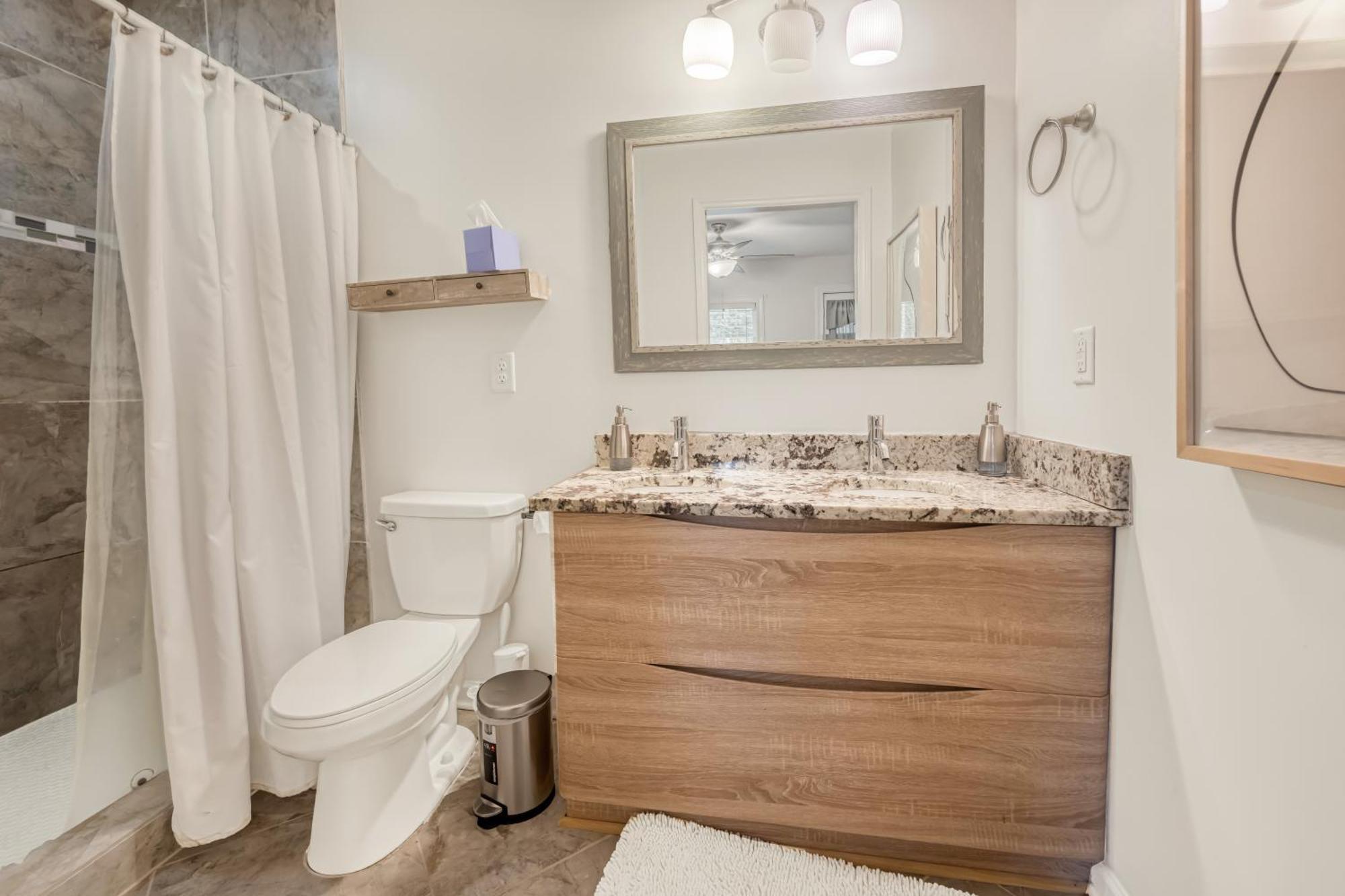 Charming 2Br Bungalow 4 Minutes To Duke University 더럼 외부 사진